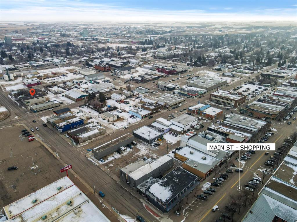 Part of Bay A-4707 51 Avenue, Camrose, Alberta, T4V 0V3 (107761577)