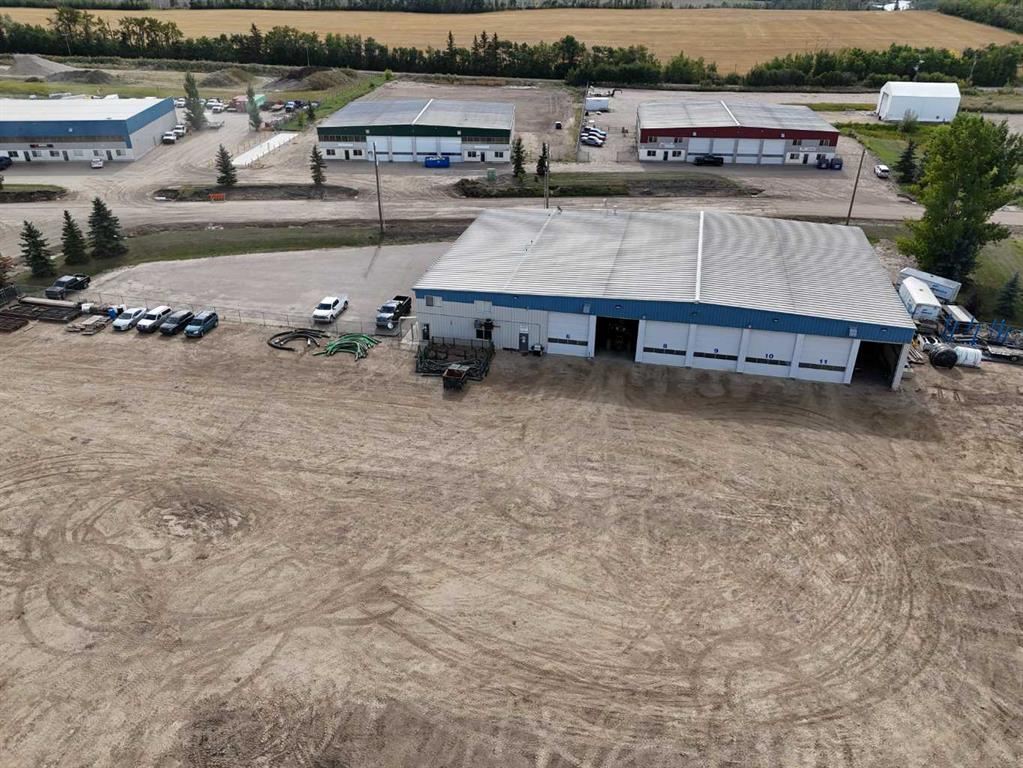 8 Van Der Horn Way, Rural Red Deer County, Alberta, T4S 2M4 (107764413)