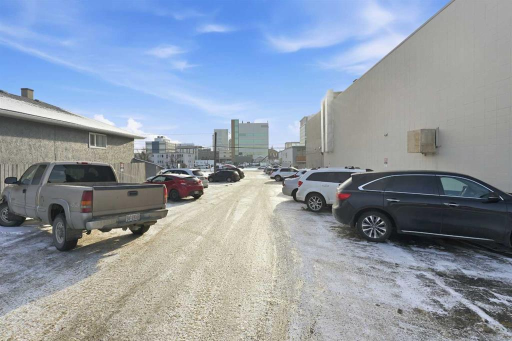 5233 49 Avenue, Red Deer, Alberta, T4N 5G5 (107828944)