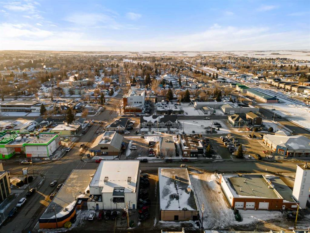 5017 51 Street, Camrose, Alberta, T4V1N5 (107833227)