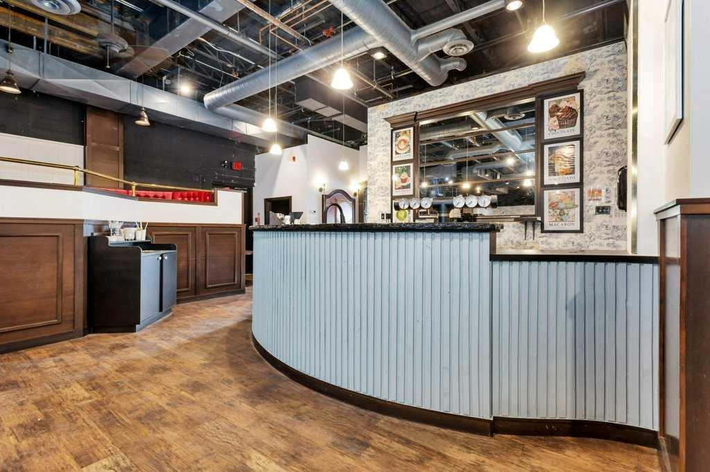 5114 48 Street, Red Deer, Alberta, T4N 1T2 (107877931)