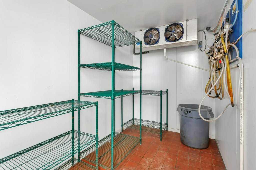 5114 48 Street, Red Deer, Alberta, T4N 1T2 (107877931)