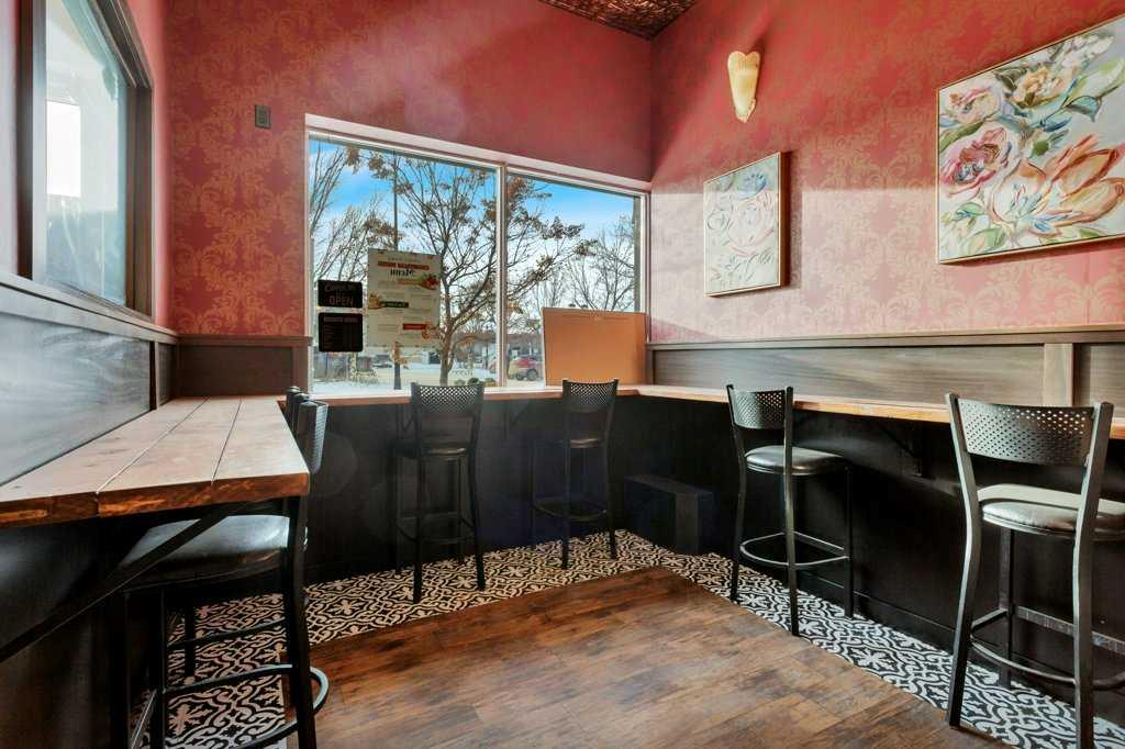 5114 48 Street, Red Deer, Alberta, T4N 1T2 (107877931)