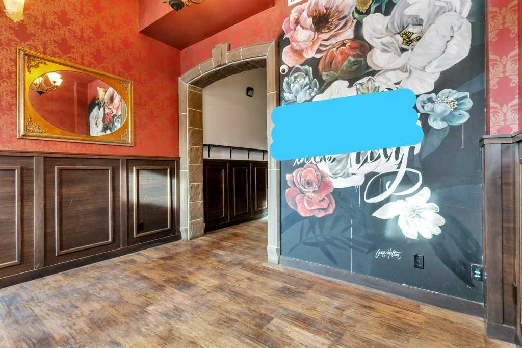 5114 48 Street, Red Deer, Alberta, T4N 1T2 (107880239)