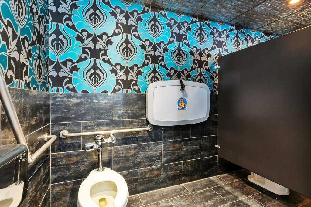 5114 48 Street, Red Deer, Alberta, T4N 1T2 (107880239)