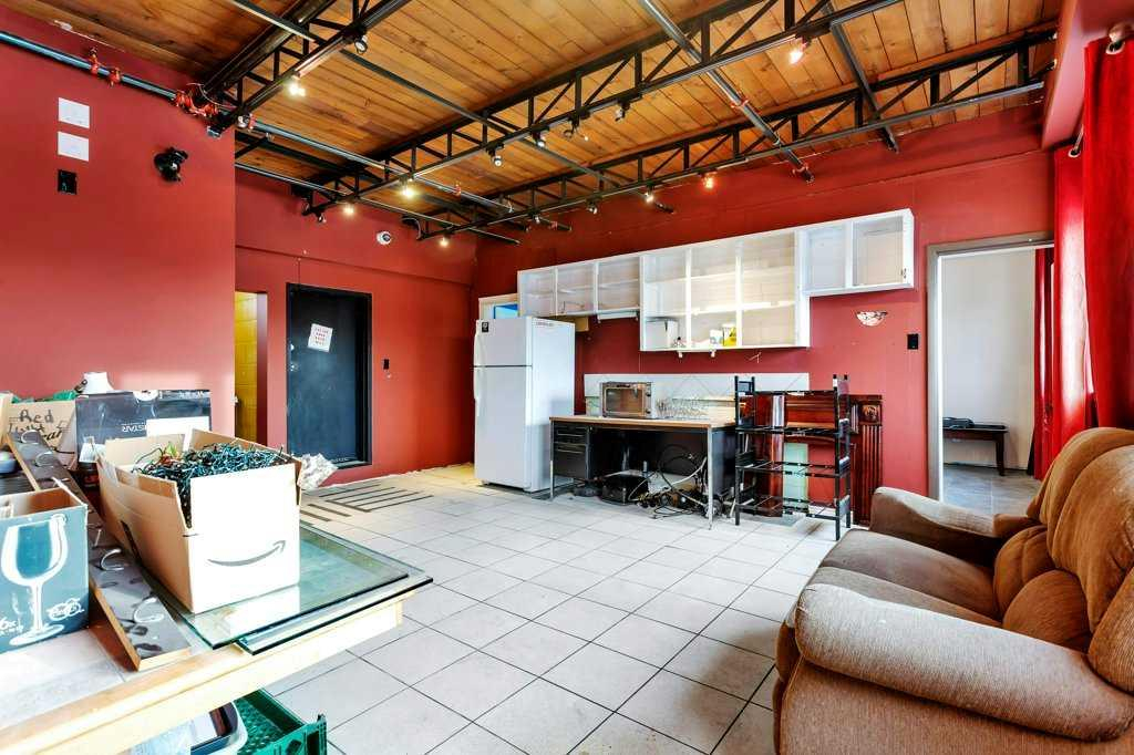 5114 48 Street, Red Deer, Alberta, T4N 1T2 (107880239)