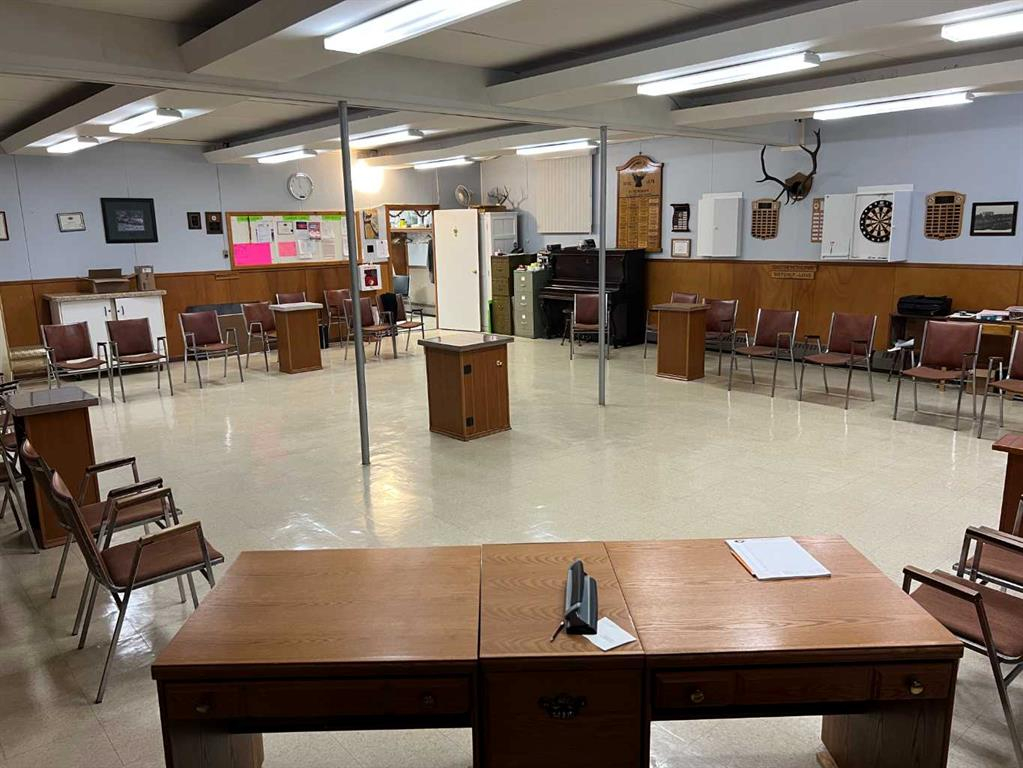 4702 50 Avenue, Camrose, Alberta, T4V 0R8 (107890612)