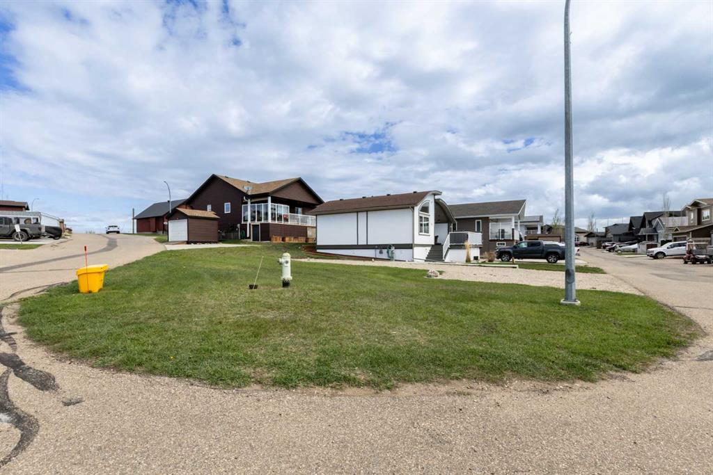5042-25054 South Pine Lake Road, Rural Red Deer County, Alberta, T0M 1R0 (107954056)