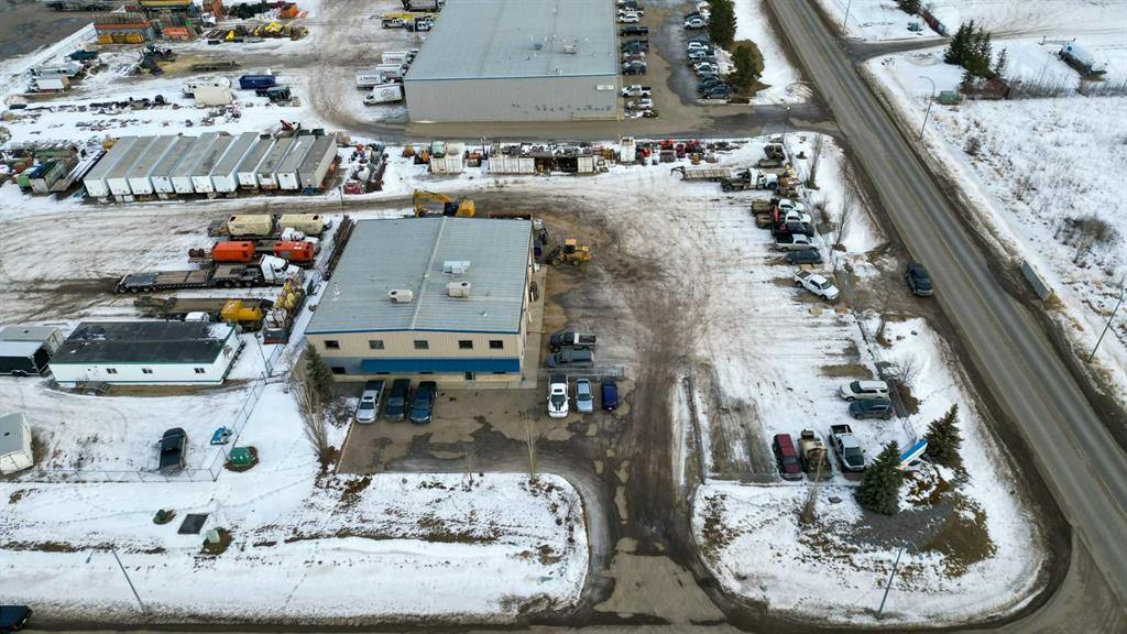 135 & 141 Clearmile Avenue, Rural Red Deer County, Alberta, T4E 0A1 (107974900)