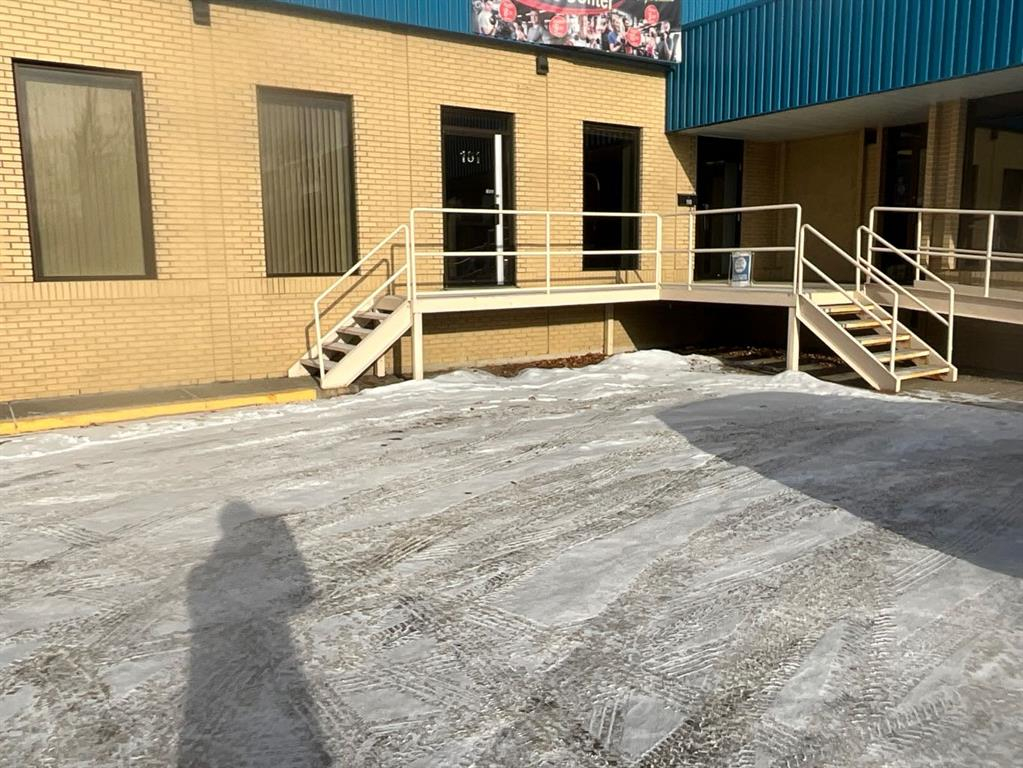 101-4770 Riverside Drive, Red Deer, Alberta, T4N 2Z7 (108032169)