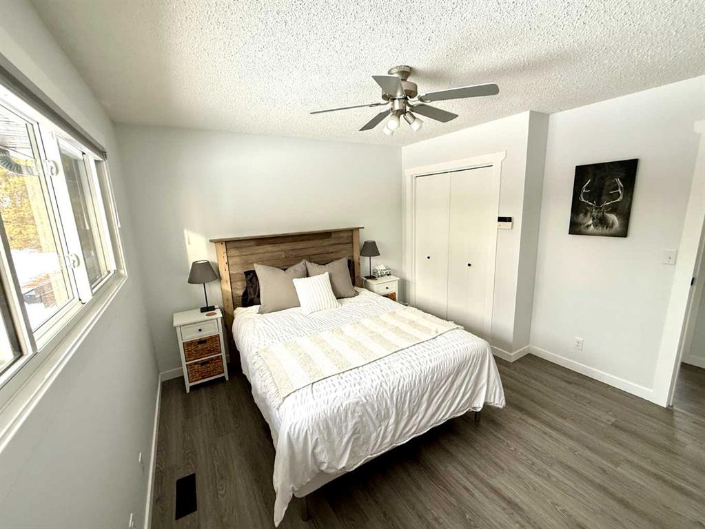 28045 TWP RD 384, Rural Red Deer County, Alberta, T4E3E3 (108055210)