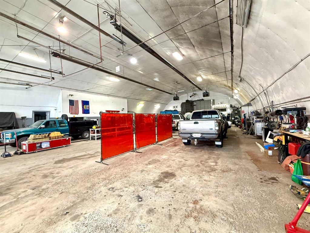 28045 TWP RD 384, Rural Red Deer County, Alberta, T4E3E3 (108055210)