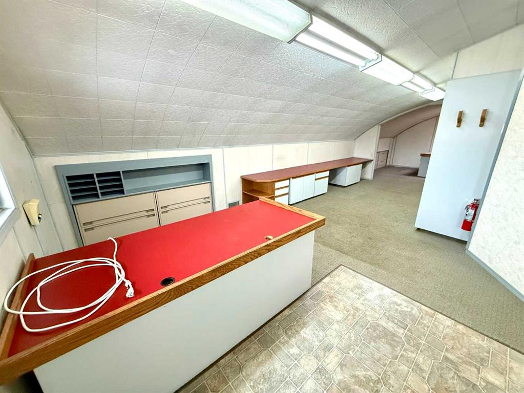 28045 TWP RD 384, Rural Red Deer County, Alberta, T4E3E3 (108055210)