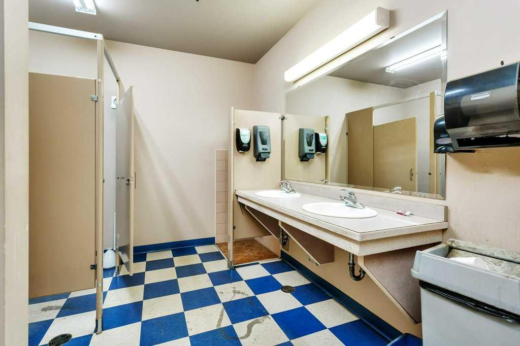 22 McKenzie Drive, Rural Red Deer County, Alberta, T4S 2H4 (108128292)