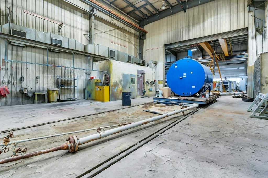 22 McKenzie Drive, Rural Red Deer County, Alberta, T4S 2H4 (108128292)