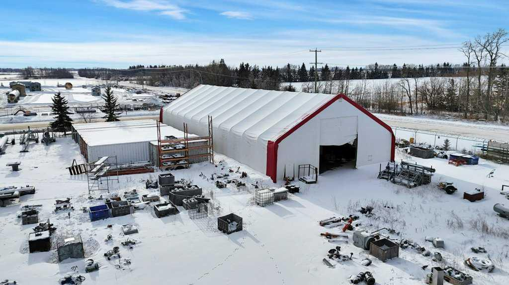 22 McKenzie Drive, Rural Red Deer County, Alberta, T4S 2H4 (108128292)