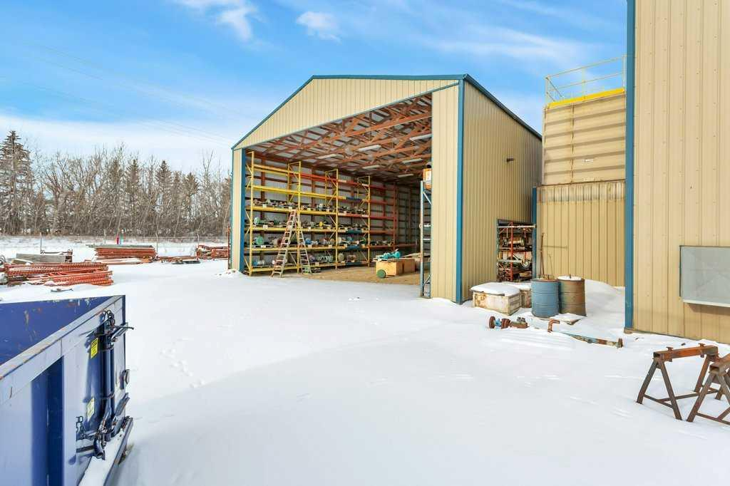 22 McKenzie Drive, Rural Red Deer County, Alberta, T4S 2H4 (108128292)
