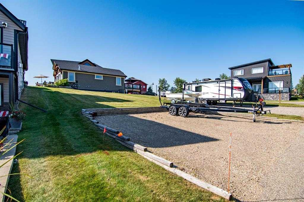 4066-25054 South Pine Lake Road, Rural Red Deer County, Alberta, T0M 1R0 (108395436)