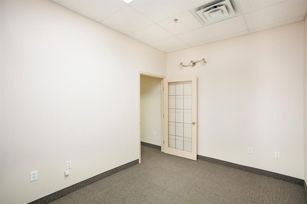 203-4807 50 Avenue, Red Deer, Alberta, T4N 4A5 (108450065)