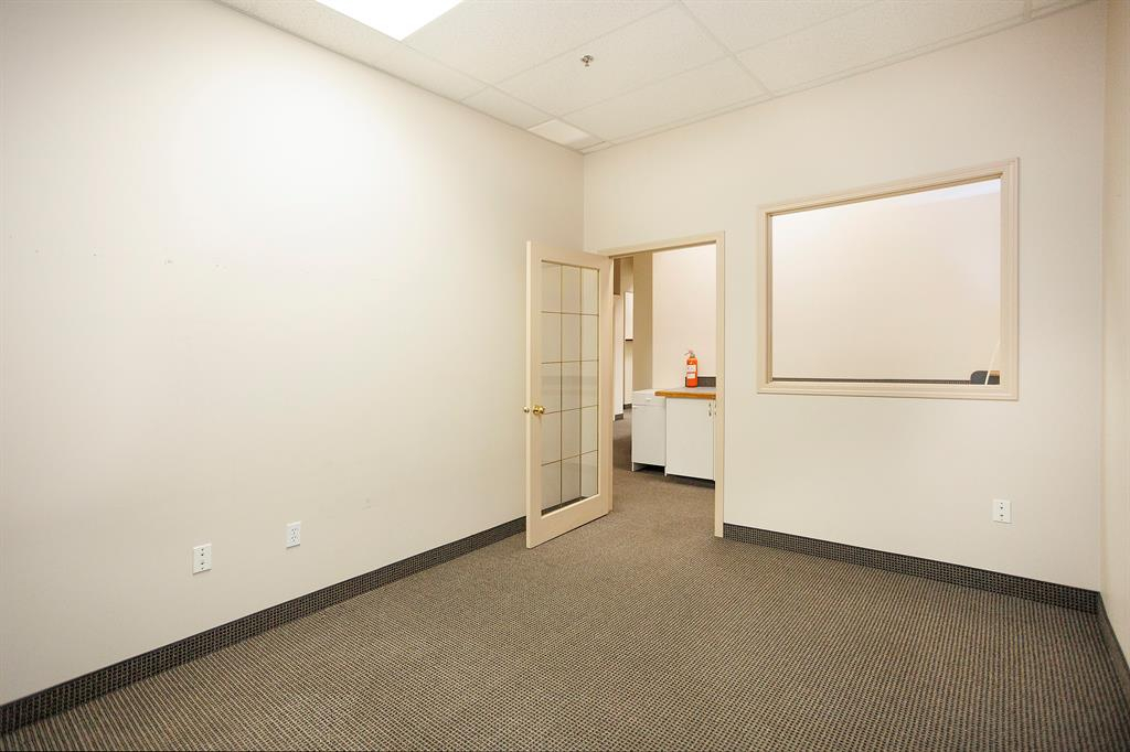 203-4807 50 Avenue, Red Deer, Alberta, T4N 4A5 (108450065)