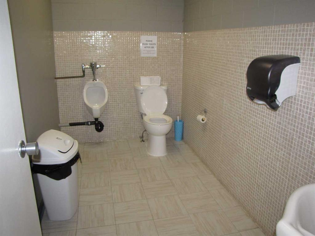 B-4924 48 Avenue, Innisfail, Alberta, T4G 1N7 (108451370)