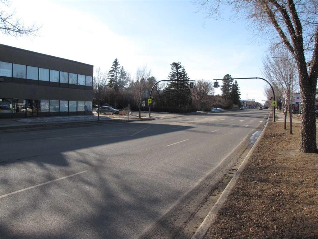 B-4924 48 Avenue, Innisfail, Alberta, T4G 1N7 (108451370)