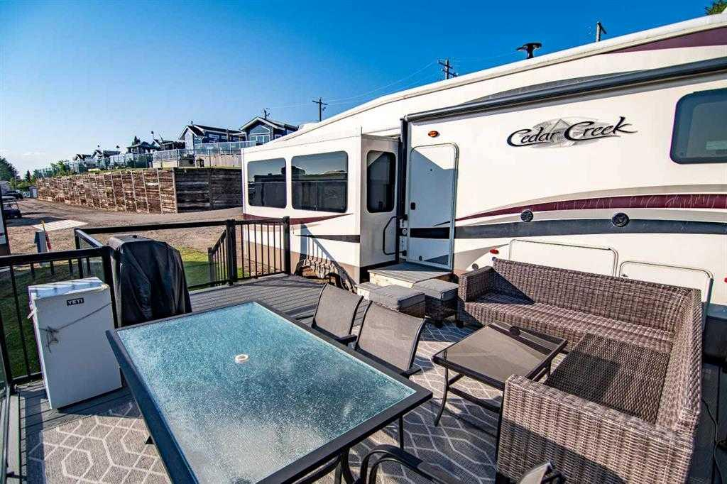 45-25054 South Pine Lake Road, Rural Red Deer County, Alberta, T0M 1S0 (108474187)