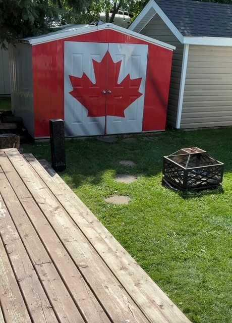 561 Carefree Resort, Rural Red Deer County, Alberta, T4G0K6 (108605116)