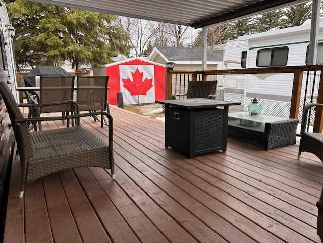 561 Carefree Resort, Rural Red Deer County, Alberta, T4G0K6 (108605116)