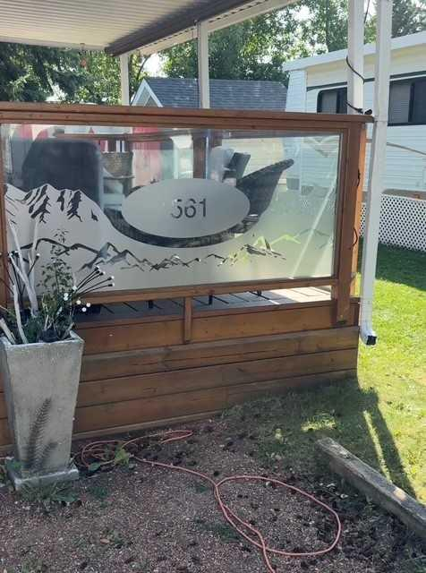 561 Carefree Resort, Rural Red Deer County, Alberta, T4G0K6 (108605116)