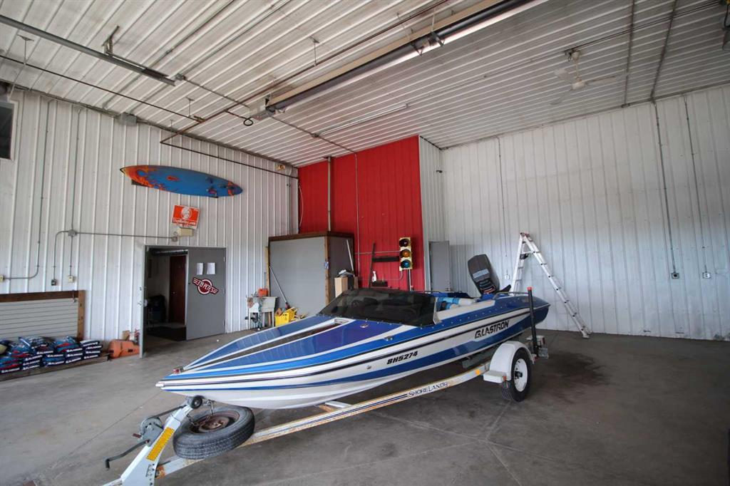 3208 52 Avenue, Innisfail, Alberta, T4G1E2 (108635508)