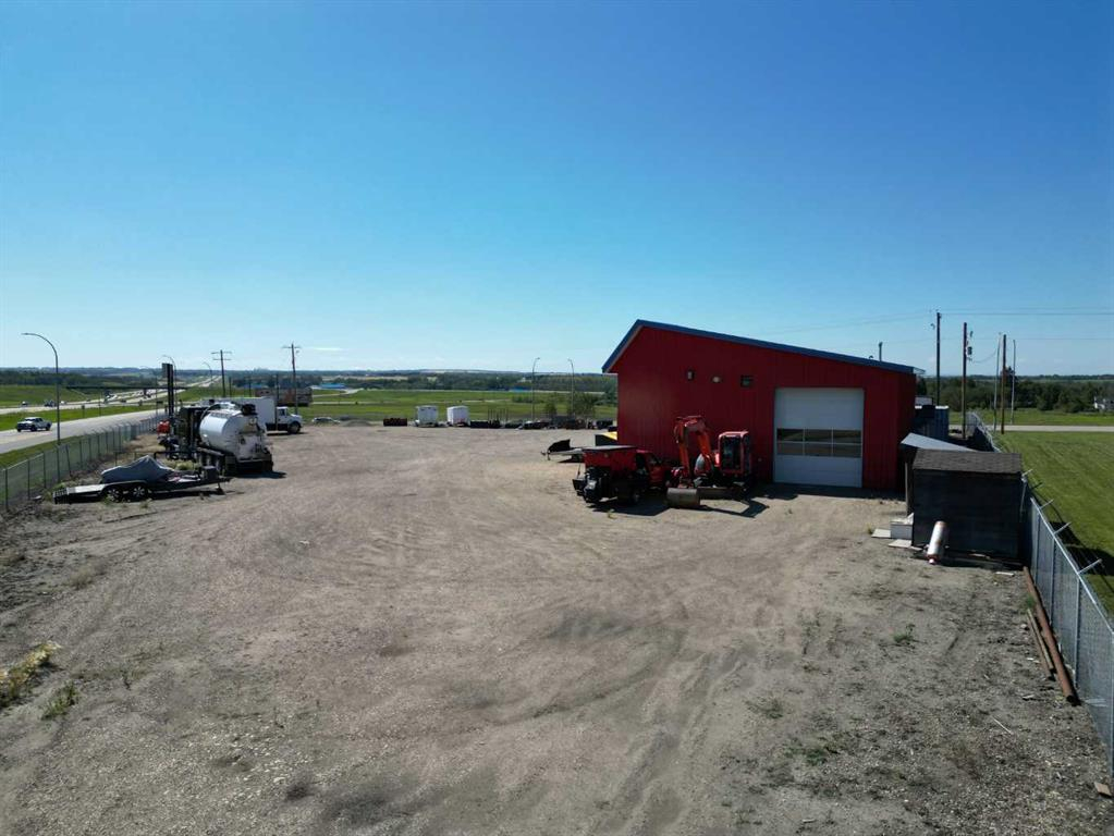 3208 52 Avenue, Innisfail, Alberta, T4G1E2 (108635508)