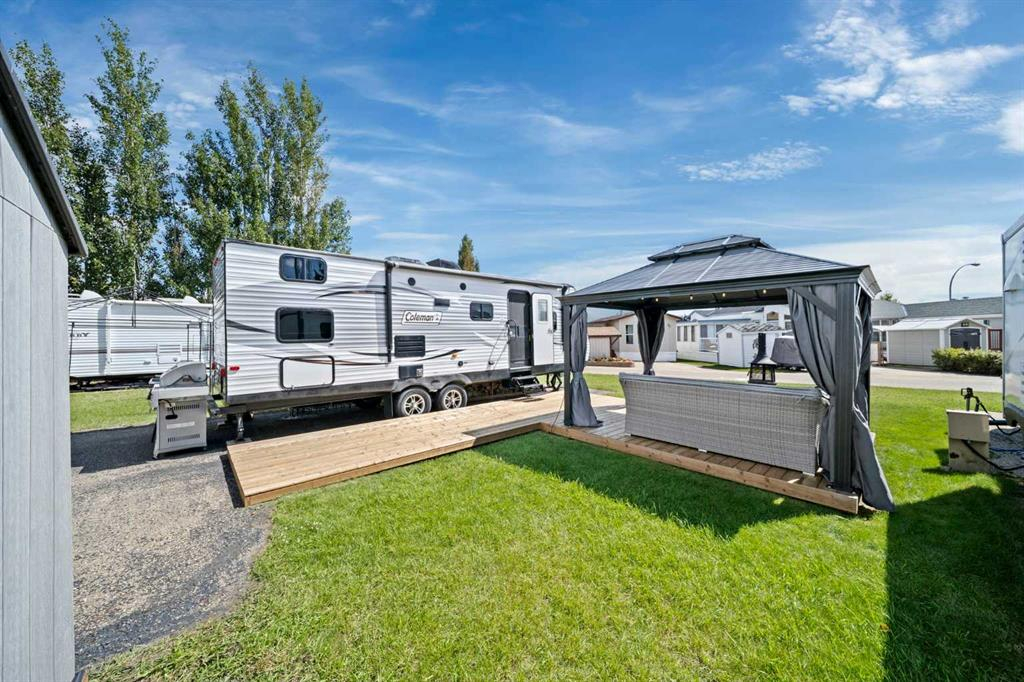 2045-25054 South Pine Lake Road, Rural Red Deer County, Alberta, T0M 1R0 (108717315)