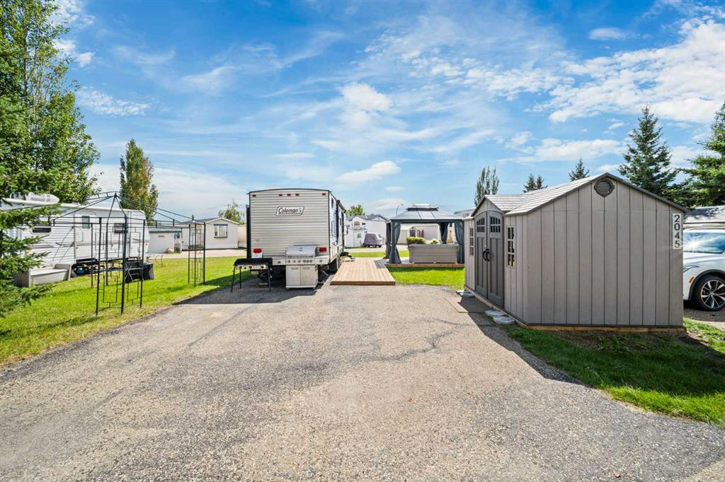 2045-25054 South Pine Lake Road, Rural Red Deer County, Alberta, T0M 1R0 (108717315)