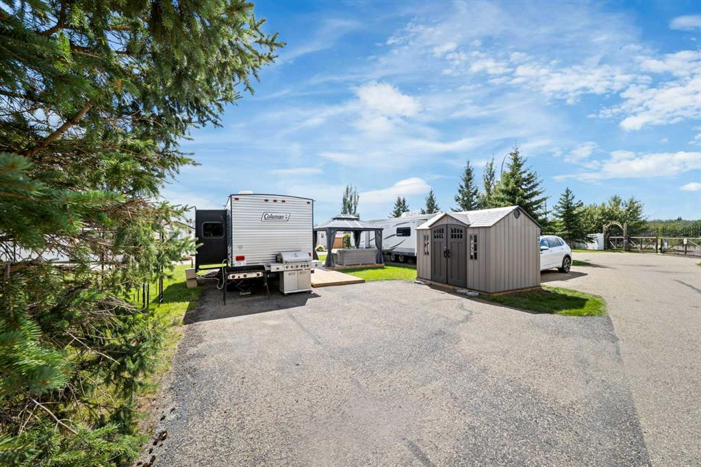 2045-25054 South Pine Lake Road, Rural Red Deer County, Alberta, T0M 1R0 (108717315)