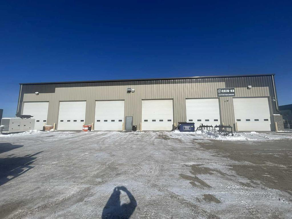 102-201 Clearview Drive, Rural Red Deer County, Alberta, T0M 1R0 (108776553)
