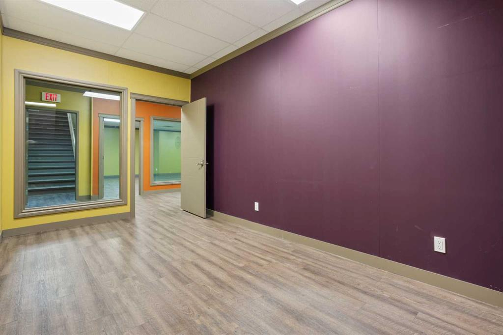 BSMTA-5051 50 Street, Camrose, Alberta, T4V 1R3 (108830829)