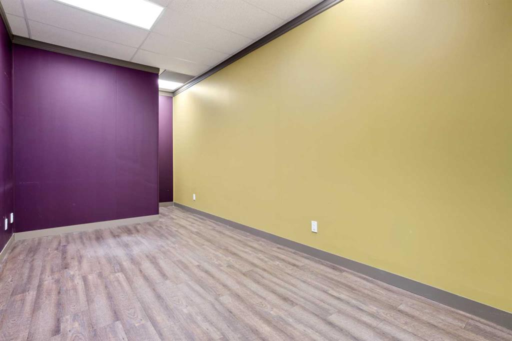 BSMTA-5051 50 Street, Camrose, Alberta, T4V 1R3 (108830829)