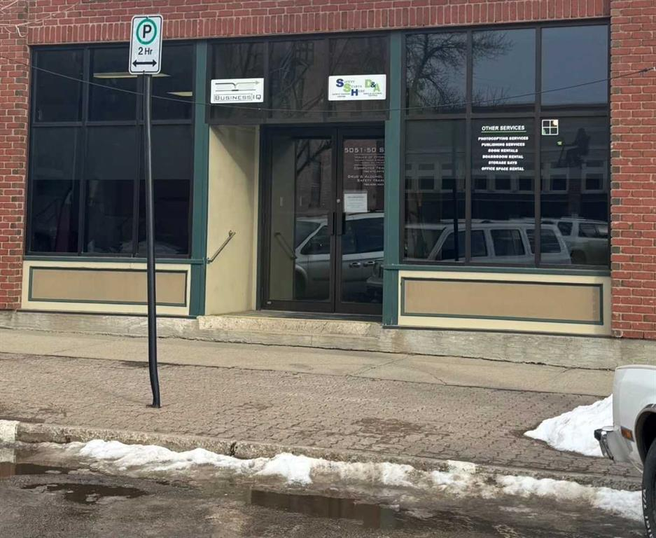 BSMTH-5051 50 Street, Camrose, Alberta, T4V 1R3 (108833637)