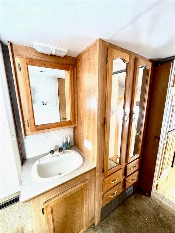 48-41310 Range Road 282, Rural Lacombe County, Alberta, T4L 2N3 (108896779)