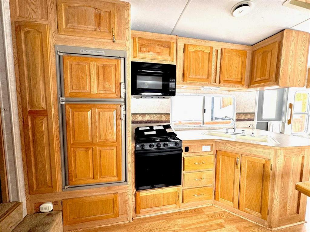 48-41310 Range Road 282, Rural Lacombe County, Alberta, T4L 2N3 (108896779)