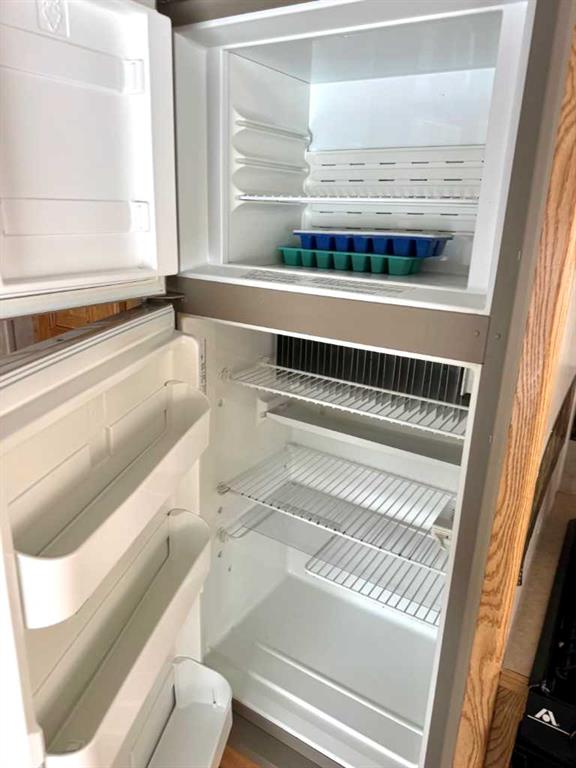 48-41310 Range Road 282, Rural Lacombe County, Alberta, T4L 2N3 (108896779)