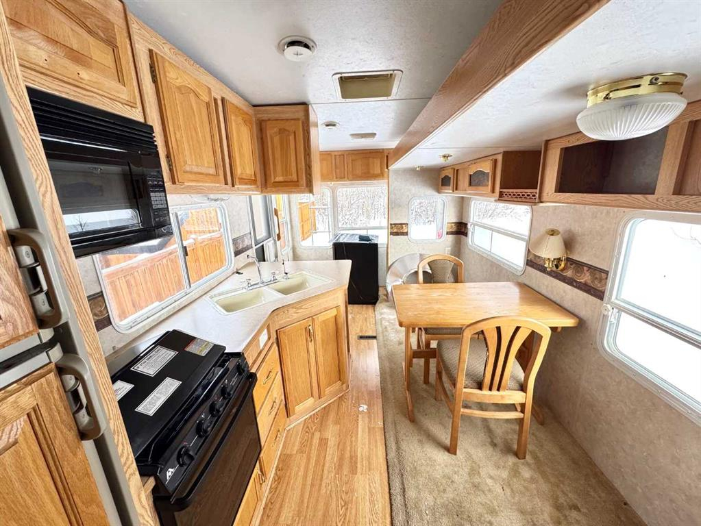 48-41310 Range Road 282, Rural Lacombe County, Alberta, T4L 2N3 (108896779)