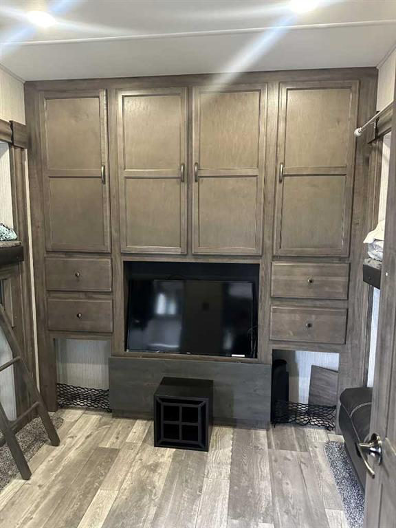 5053-25054 South Pine Lake Road, Rural Red Deer County, Alberta, T0M 1R0 (108912325)