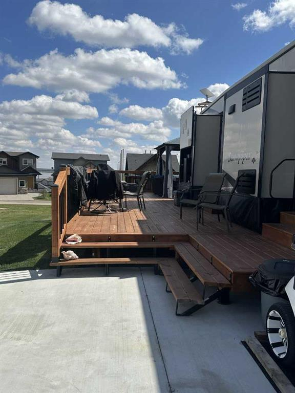 5053-25054 South Pine Lake Road, Rural Red Deer County, Alberta, T0M 1R0 (108912325)