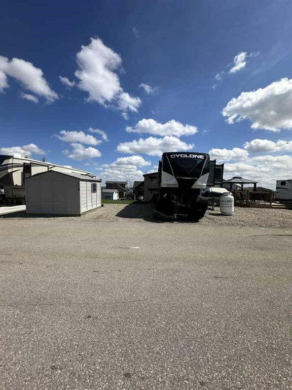 5053-25054 South Pine Lake Road, Rural Red Deer County, Alberta, T0M 1R0 (108912325)