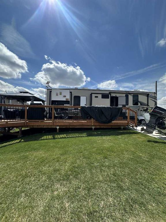 5053-25054 South Pine Lake Road, Rural Red Deer County, Alberta, T0M 1R0 (108912325)