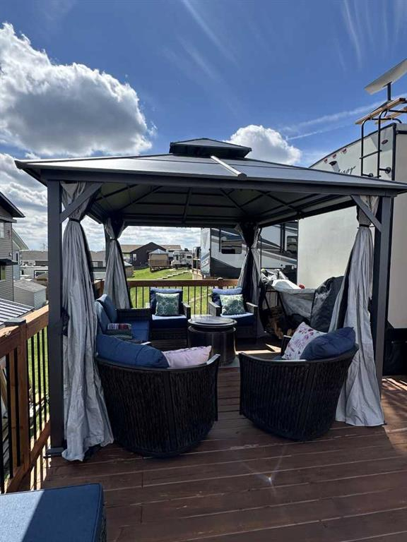 5053-25054 South Pine Lake Road, Rural Red Deer County, Alberta, T0M 1R0 (108912325)