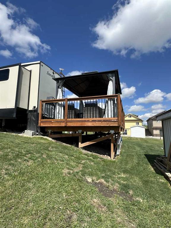 5053-25054 South Pine Lake Road, Rural Red Deer County, Alberta, T0M 1R0 (108912325)