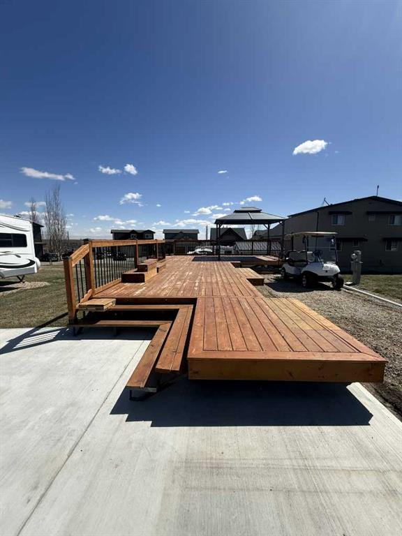 5053-25054 South Pine Lake Road, Rural Red Deer County, Alberta, T0M 1R0 (108912325)